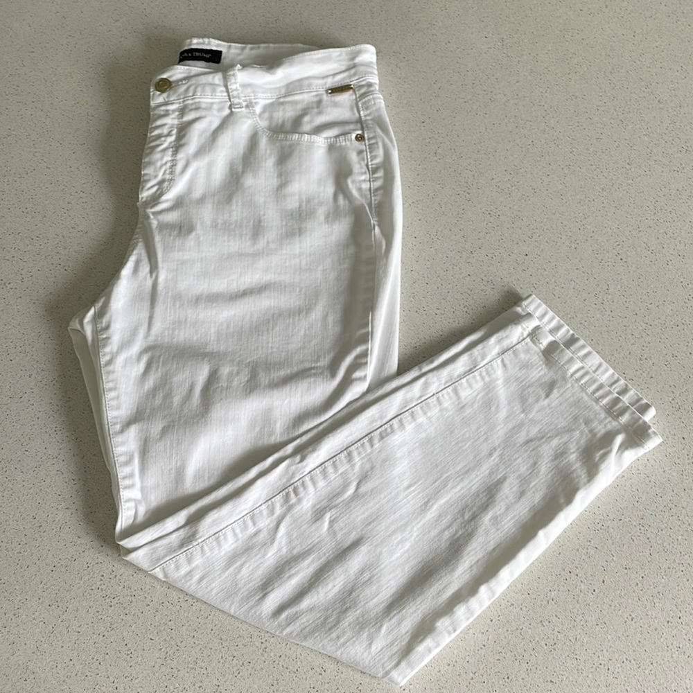 Ivanka Trump White Staight Leg Summer Jeans size 12